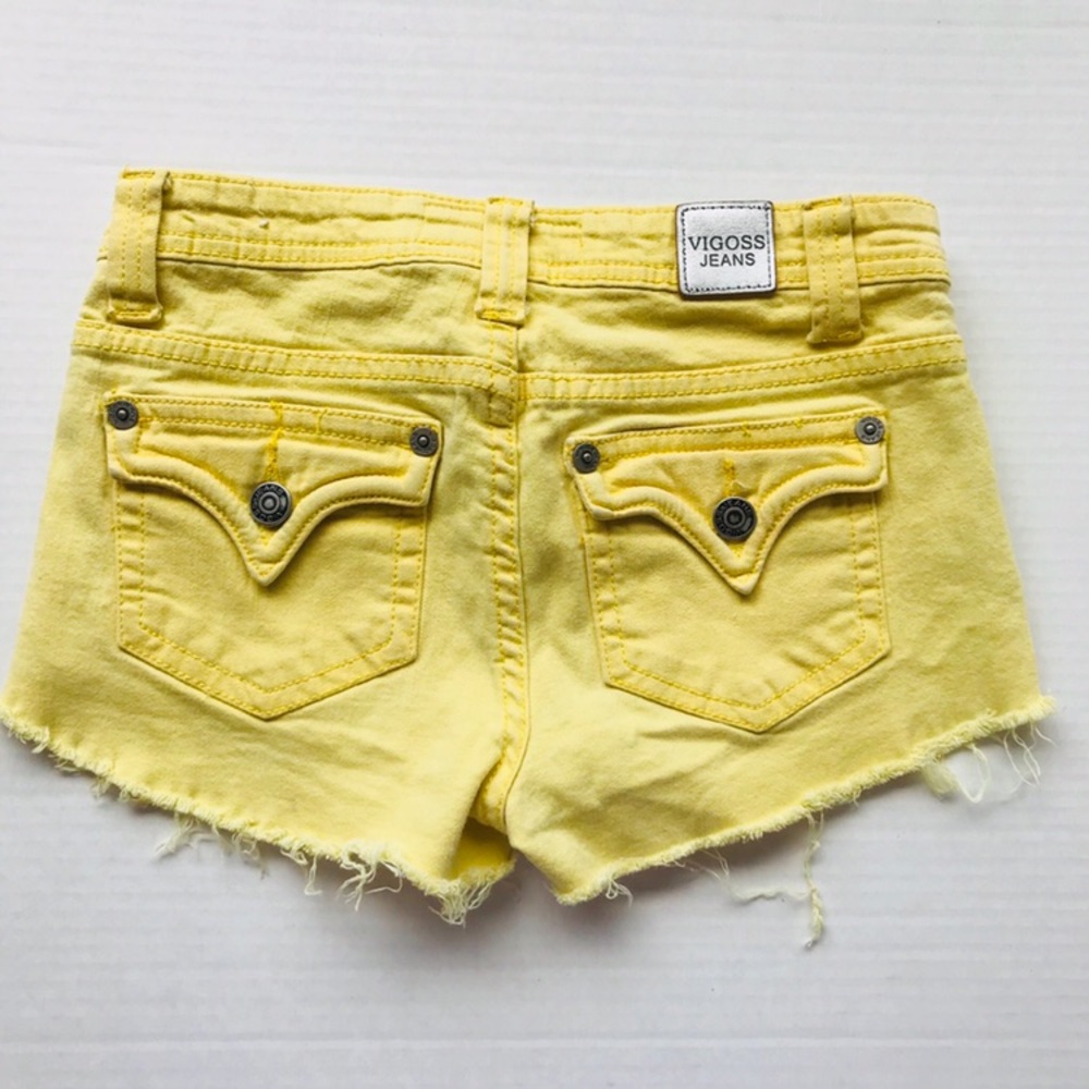 Jrs yellow shorts